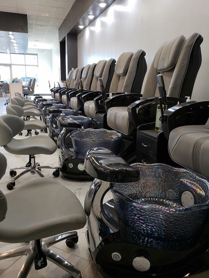 Crane Black Pedicure Chair