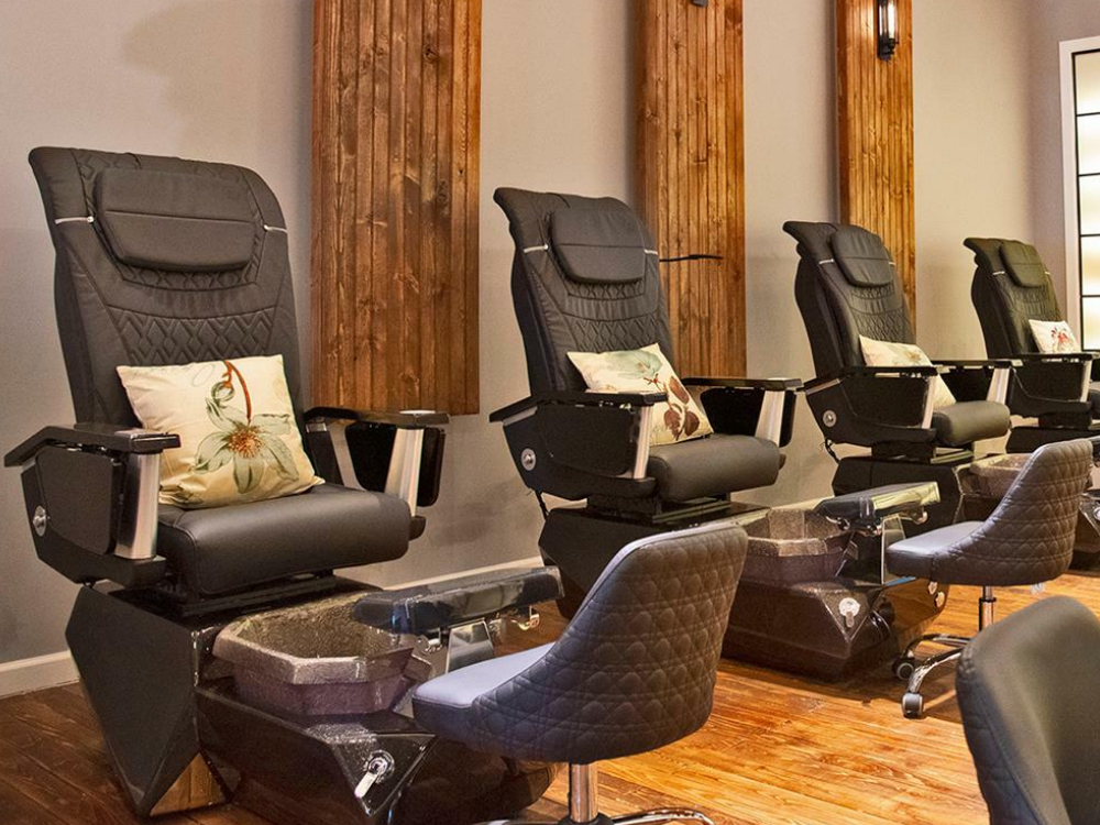 Elevate Your Salon Experience with Tspa Pedicure Chairs: A Focus on Key Models
