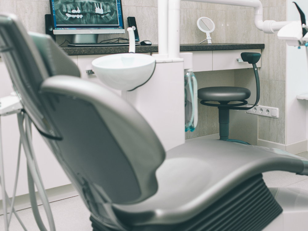 The Essential Guide to Medical Spa Chairs: Elevating Comfort and Efficiency in Clinical Settings